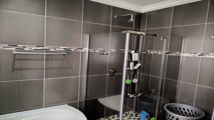 3 Bedroom Property for Sale in Vaalpark Free State